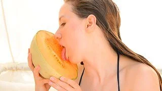 Closeup video of dirty Jackie pissing on dramatize expunge surprise and teasing