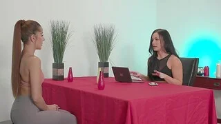 Erotic massage leads to lesbian sex between Jennifer White and Vanna